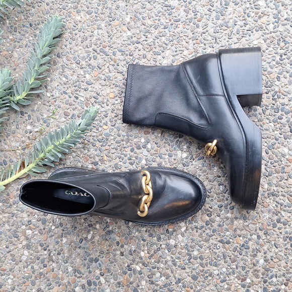 Coach Kenna Black leather chain boots size 10 - Picture 3 of 10